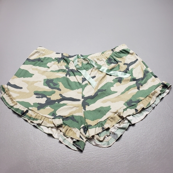 3/$15 unbranded army camo ruffled lounge shorts women's plus size 3X - Picture 1 of 9